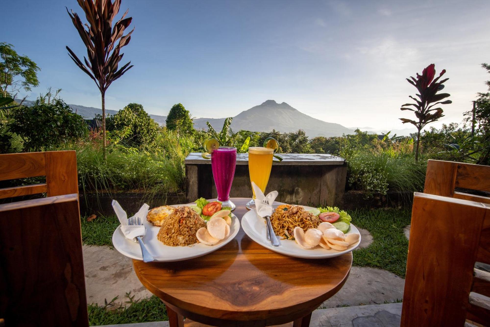 ホテル Puncak Gunung Kintamani エクステリア 写真